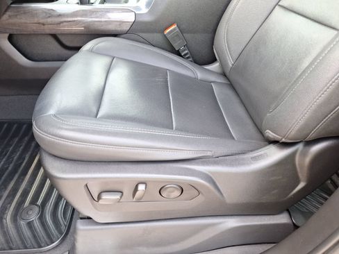 Used 2023 Chevrolet Silverado 1500 LTZ AWD/4WD image 17