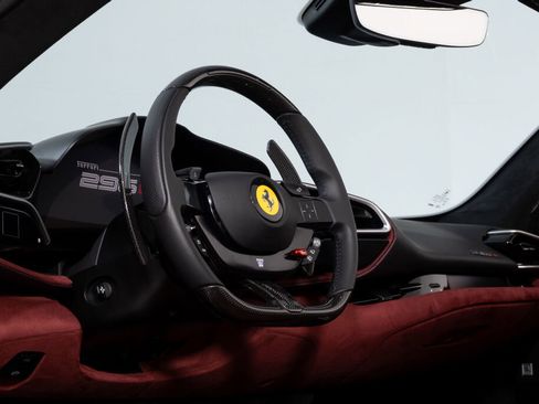 Used 2024 Ferrari 296 GTS RWD image 33