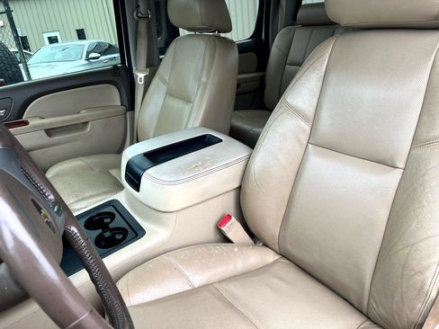 Used 2013 Chevrolet Silverado 1500 LTZ w/ LTZ White Diamond Edition image 14