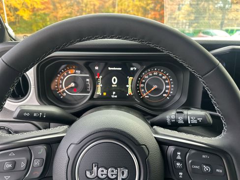 New 2026 Jeep Wrangler Sport S image 15