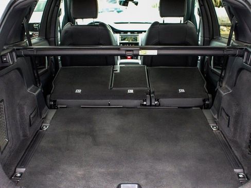 Used 2022 Land Rover Discovery Sport SE R-Dynamic image 44