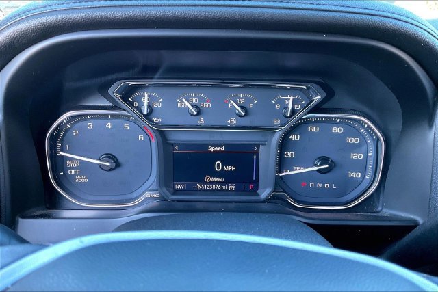 Used 2020 GMC Sierra 1500 SLT w/ SLT Premium Package AWD/4WD image 10