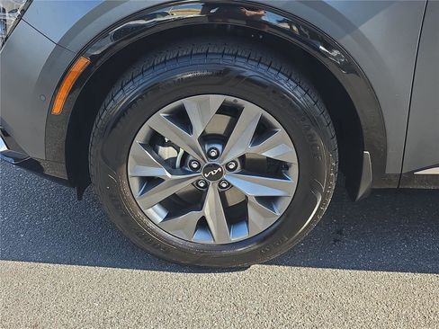 Used 2024 Kia Sportage SX Prestige image 9