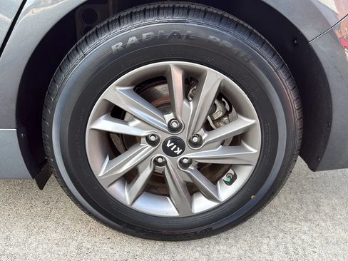 Used 2020 Kia Optima LX FWD image 14