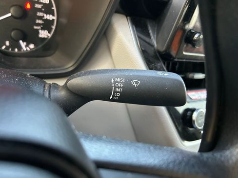 Certified 2025 Toyota Corolla LE image 20