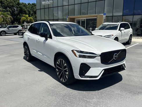 New 2026 Volvo XC60 B5 Ultra w/ Protection Package Premier AWD/4WD image 5