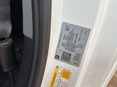 Used 2025 Chevrolet Silverado 2500 W/T w/ WT Convenience Package image 25