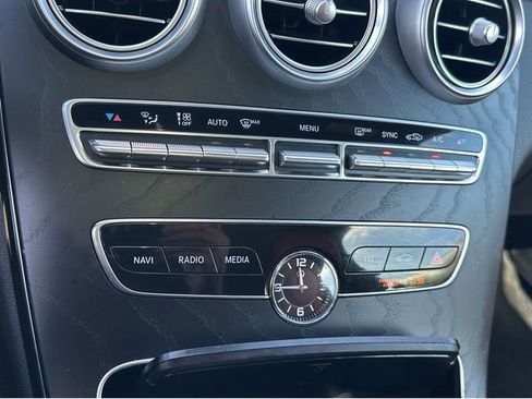 Used 2023 Mercedes-Benz C 300 Coupe image 25