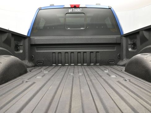 Used 2022 Ford F250 Platinum w/ Tremor Off-Road Package AWD/4WD image 25