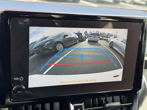 Used 2025 Toyota Corolla LE image 4