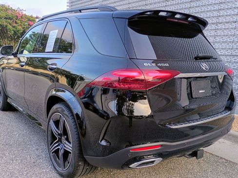 Used 2024 Mercedes-Benz GLE 450 4MATIC image 5