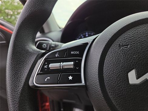 Used 2023 Kia Forte LXS FWD image 14