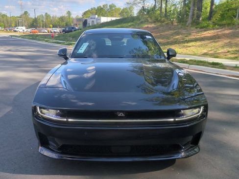 Used 2024 Dodge Charger Daytona Scat Pack w/ Plus Group AWD/4WD image 16