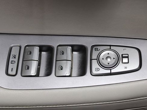 Used 2022 Hyundai Palisade SEL w/ 8P Bench Seat Package image 11