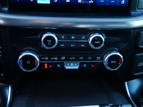 Used 2023 Ford F150 Raptor w/ Raptor Carbon Fiber Package image 23