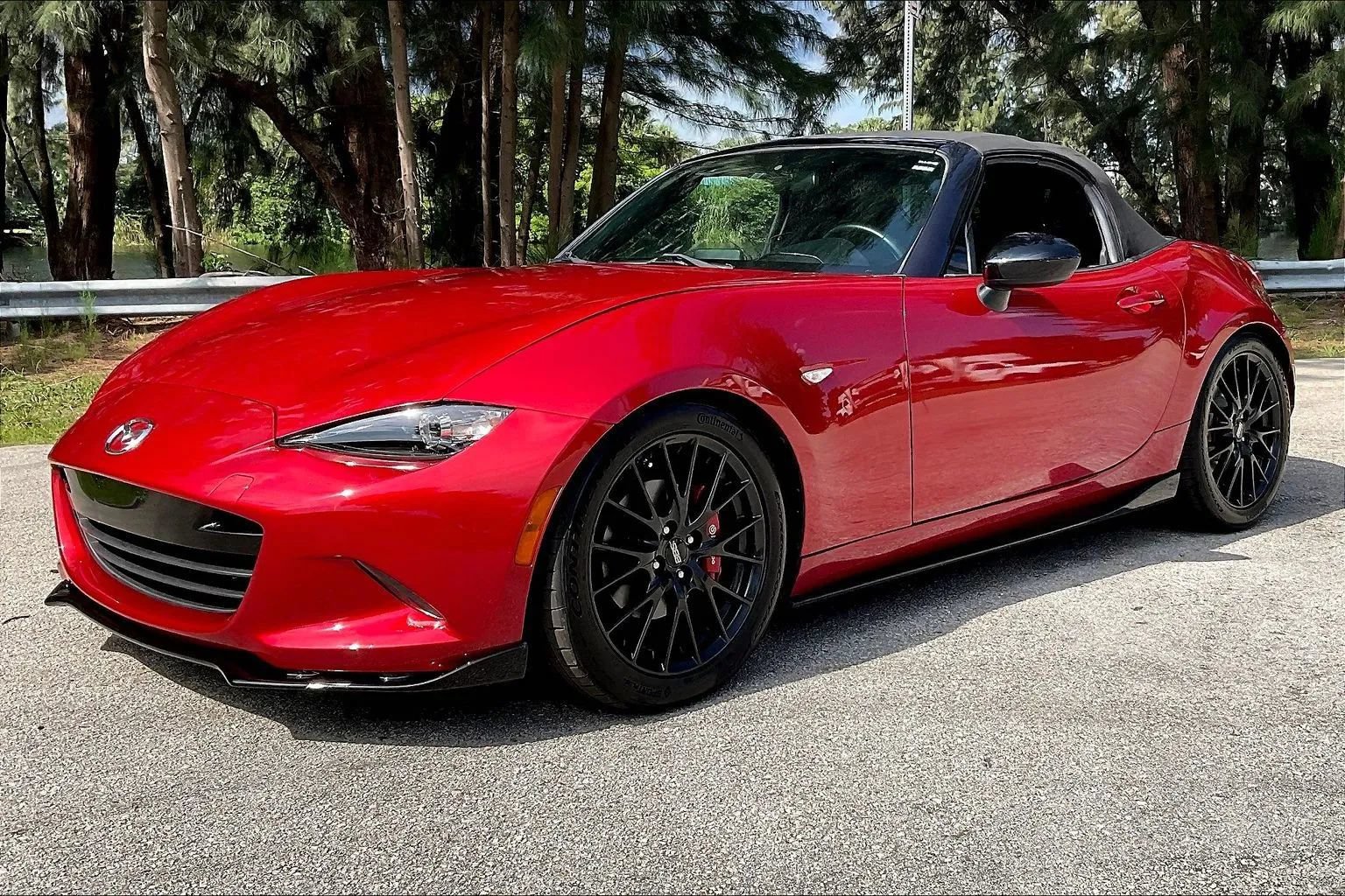 Used 2016 MAZDA MX-5 Miata Club w/ Brembo/BBS Package RWD image 34