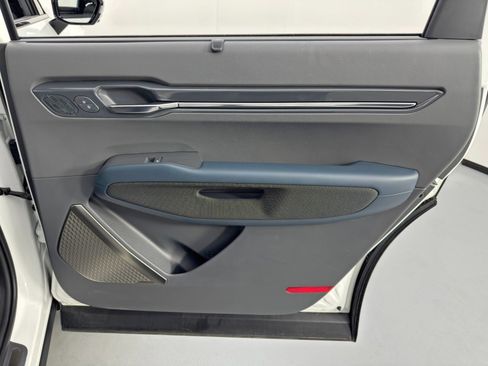 Used 2024 Kia EV9 GT-Line image 51