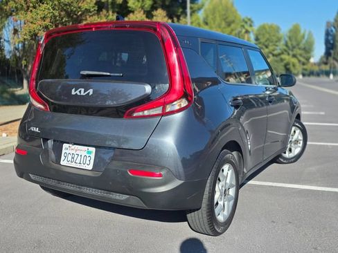 Used 2022 Kia Soul LX w/ Technology Package FWD image 33