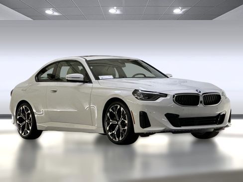 New 2026 BMW 230i Coupe w/ Premium Package image 6