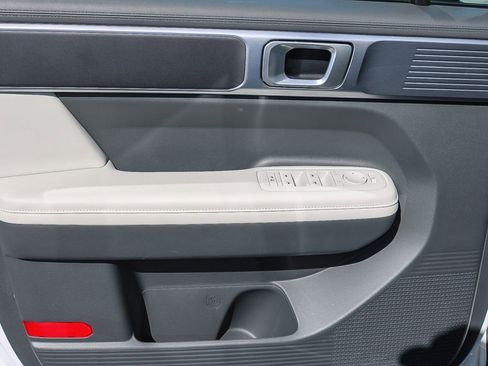 Used 2026 Hyundai Santa Fe SEL FWD image 22