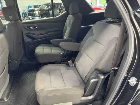 Used 2023 Chevrolet Traverse LT AWD/4WD image 33