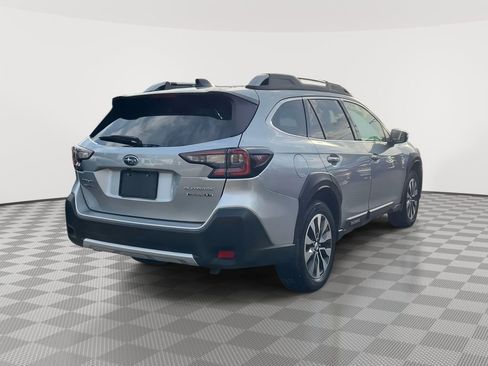 Used 2024 Subaru Outback Touring XT image 6