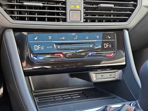 New 2026 Volkswagen Jetta GLI Autobahn FWD image 15