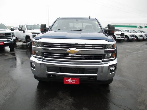 Used 2016 Chevrolet Silverado 2500 LT w/ LT Convenience Package image 11