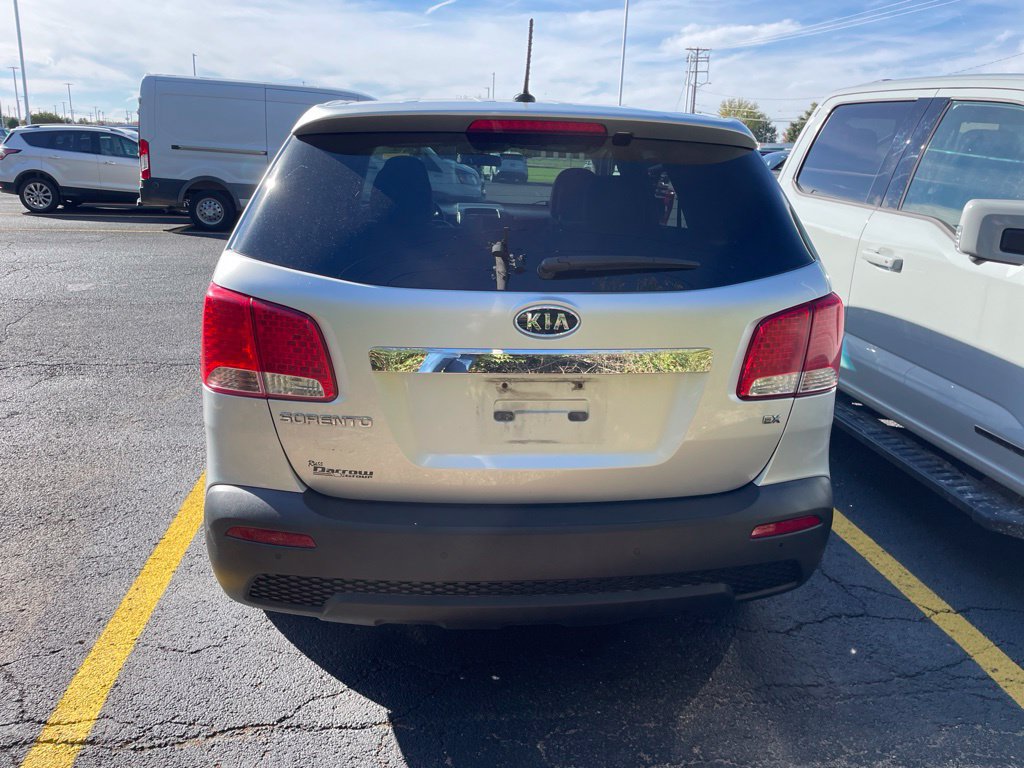 Used 2011 Kia Sorento EX FWD image 3