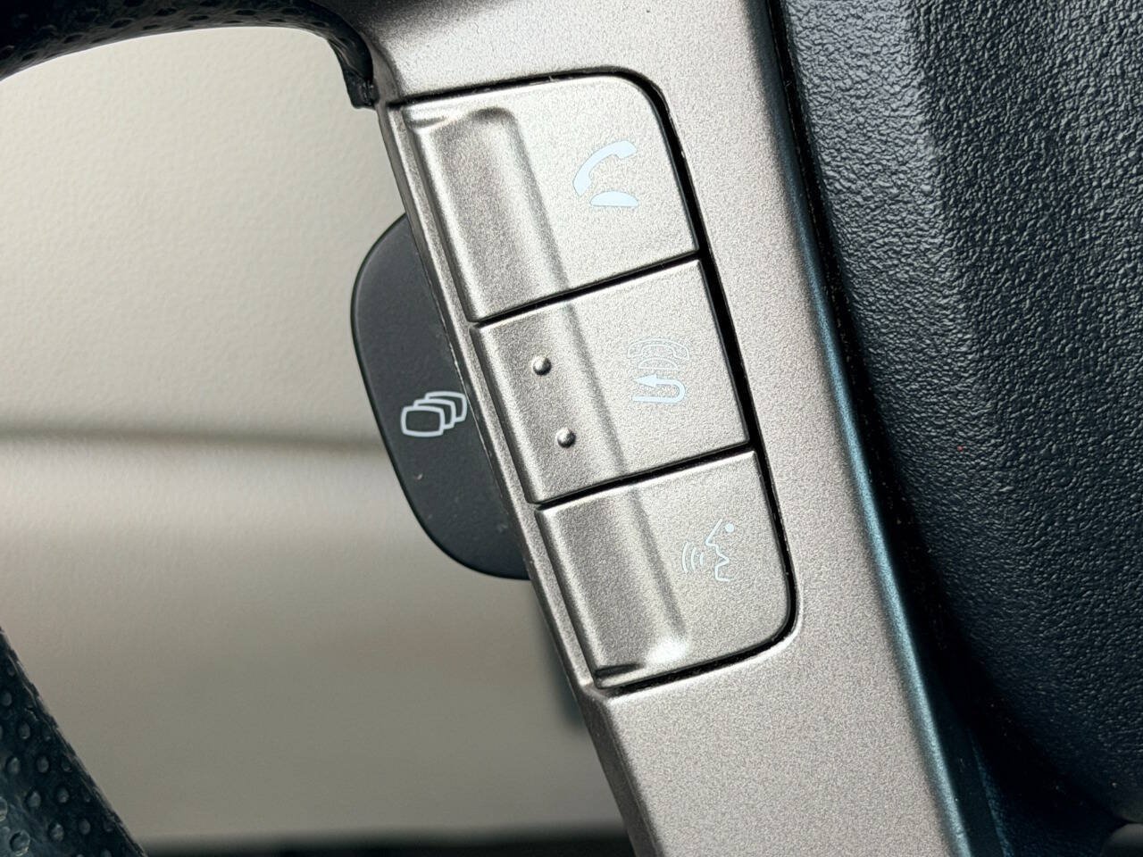 Used 2016 Honda Odyssey EX image 33