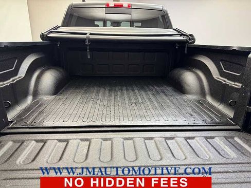 Used 2017 RAM 1500 Laramie w/ Convenience Group AWD/4WD image 11