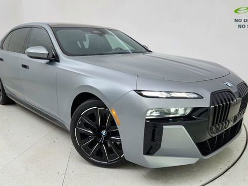 Used 2023 BMW 760i xDrive w/ Executive Package AWD/4WD image 1