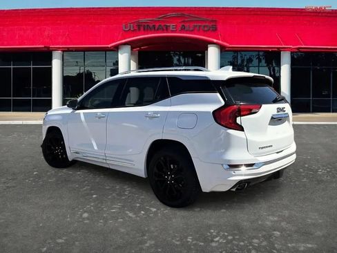 Used 2019 GMC Terrain Denali w/ Driver Alert Package II FWD image 4