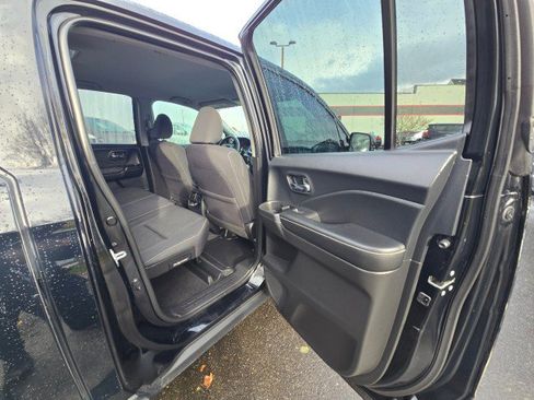 Used 2021 Honda Ridgeline Sport image 13