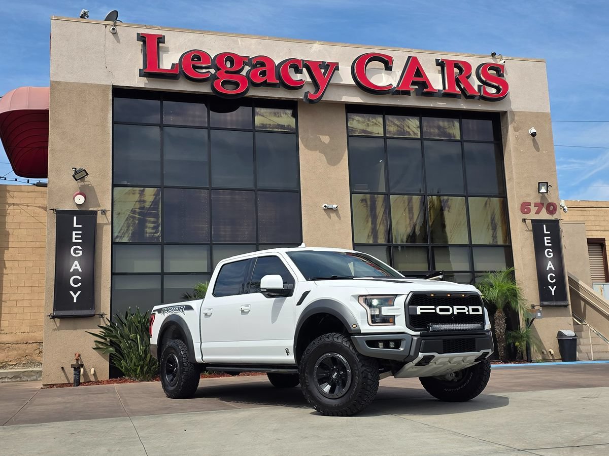 Used 2020 Ford F150 Raptor w/ Equipment Group 802A Luxury AWD/4WD image 2