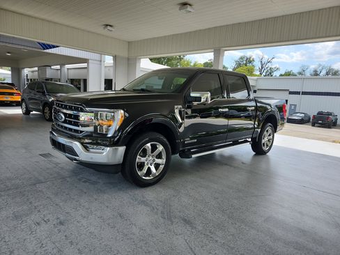 Used 2023 Ford F150 Lariat w/ Trailer Tow Package AWD/4WD image 1