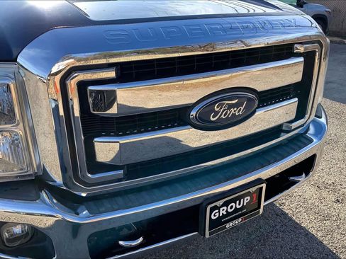 Used 2016 Ford F250 Lariat w/ Chrome Package image 29