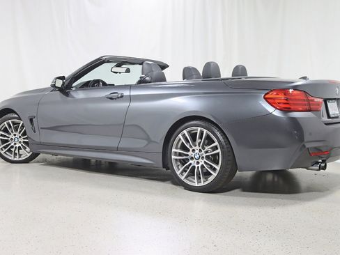 Used 2017 BMW 430i Convertible image 10