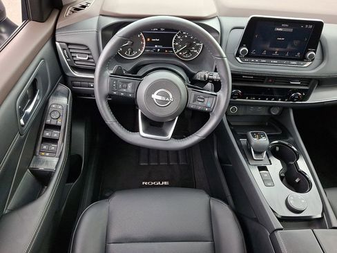 Certified 2023 Nissan Rogue SV w/ SV Premium B Package AWD/4WD image 11