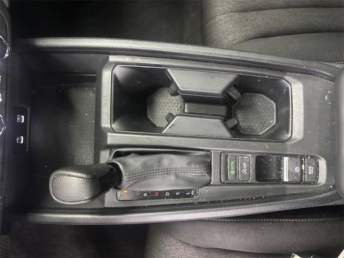 Certified 2023 Honda Accord EX image 31