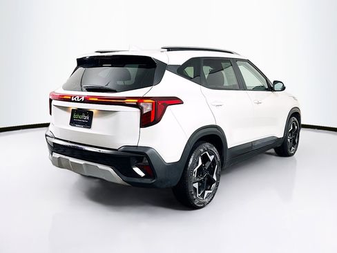 Used 2025 Kia Seltos S image 9