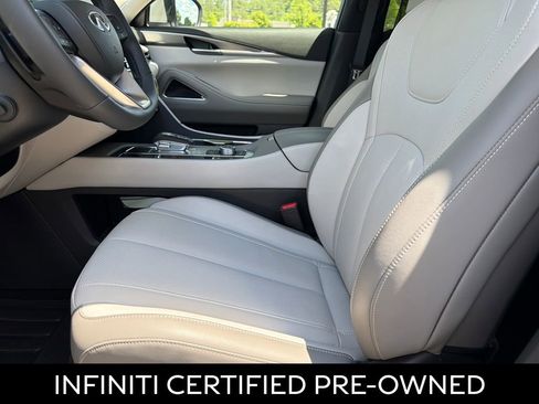 Certified 2026 INFINITI QX60 Luxe w/ Cargo Package FWD image 19