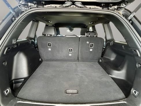 Used 2024 Jeep Grand Cherokee Limited image 27