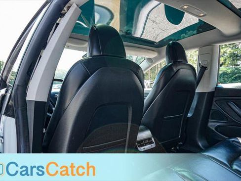Used 2019 Tesla Model 3 Mid Range RWD image 30