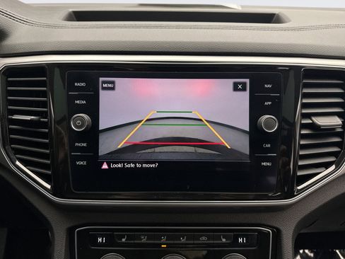 Used 2019 Volkswagen Atlas SEL R-Line image 15