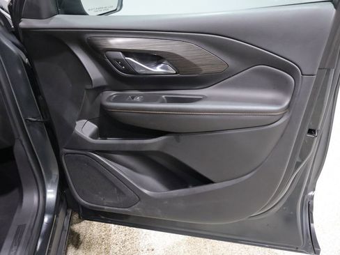 Used 2020 GMC Terrain SLT image 25