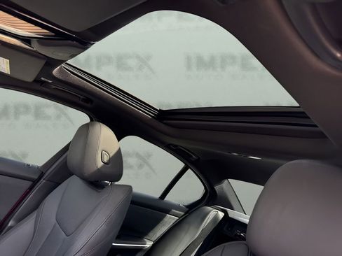 Used 2021 BMW 330i Sedan w/ Premium Package image 12