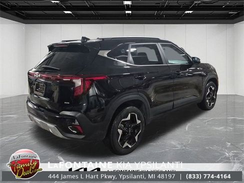 Certified 2025 Kia Seltos EX image 5