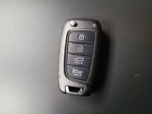 Used 2022 Hyundai Sonata SE FWD image 32