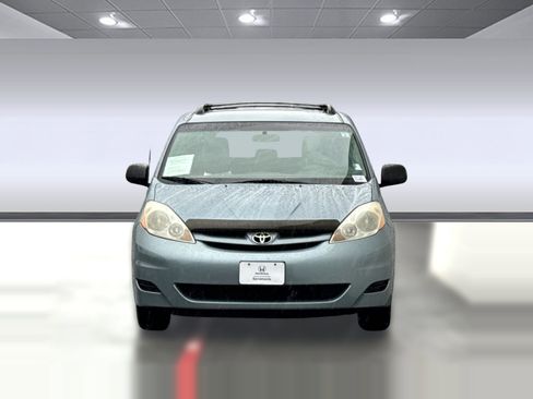 Used 2006 Toyota Sienna CE image 5